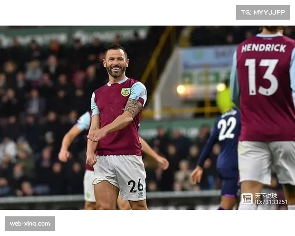 伯恩利0-1水晶宫,格伊长传助攻制胜,保级形势严峻 伯恩利0-1水晶宫,格伊长传助攻制胜,保级形势严峻