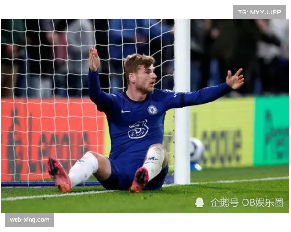 “拜仁关注水晶宫后卫格伊，曼城加入争夺战”